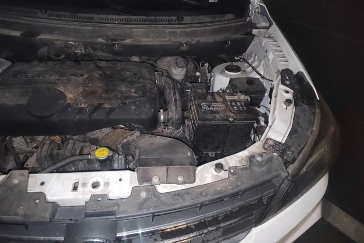 Used Dongfeng Fengon S560 2019 1.8L CVT Elite Model Engine Bay Left