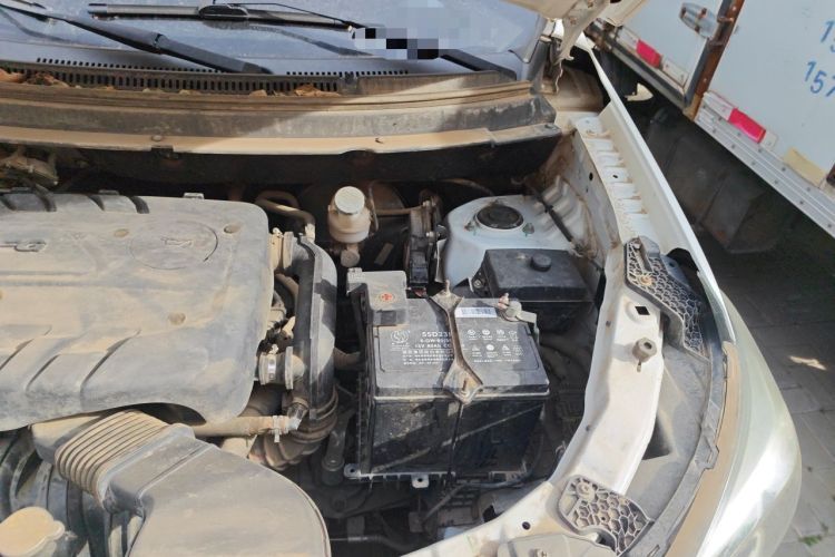 Used Dongfeng Fengon S560 2019 1.8L Manual Urban Model Engine Bay Left