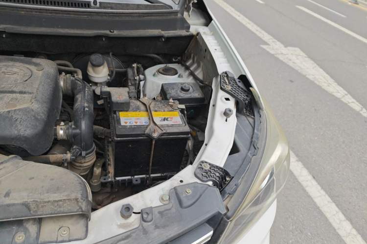 Used Dongfeng Fengon S560 2019 1.8L Manual Urban Model Engine Bay Left