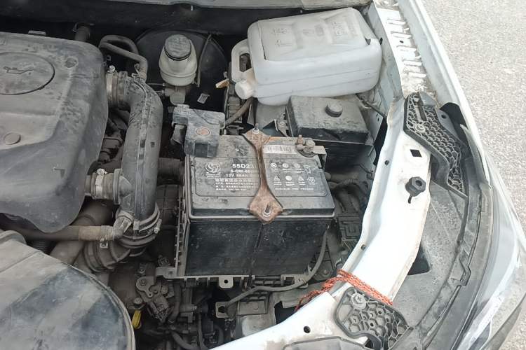 Used Dongfeng Fengon S560 2019 1.8L CVT Elite Model Engine Bay Left