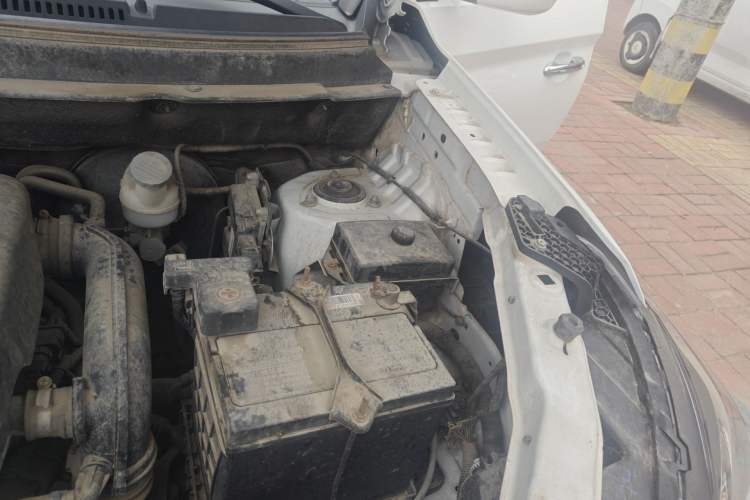 Used Dongfeng Fengon S560 2019 1.8L Manual Urban Model Engine Bay Left