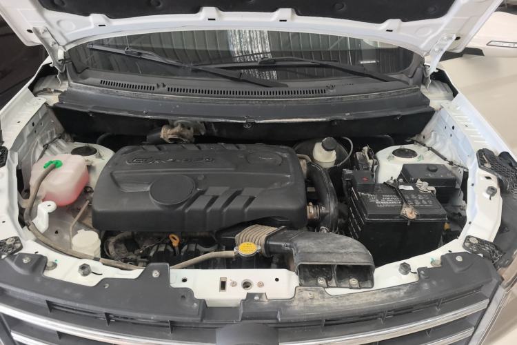 Used Dongfeng Fengon S560 2019 1.8L CVT Elite Model Engine Bay