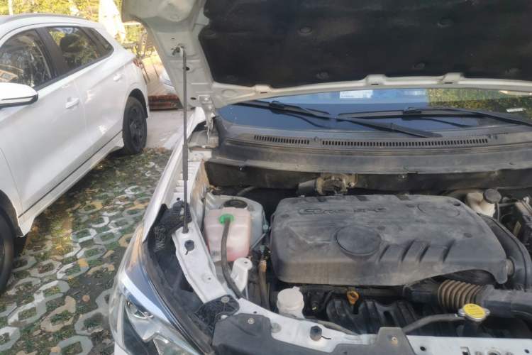 Used Dongfeng Fengon S560 2019 1.8L Manual Urban Model Engine Bay Right