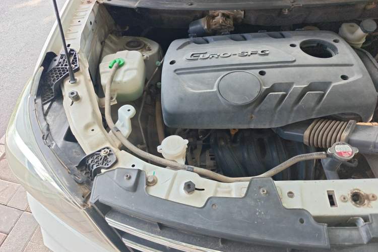 Used Dongfeng Fengon S560 2019 1.8L Manual Urban Model Engine Bay Right