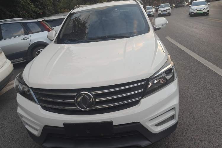 Used Dongfeng Fengon S560 2019 1.8L CVT Elite Model Exterior 1