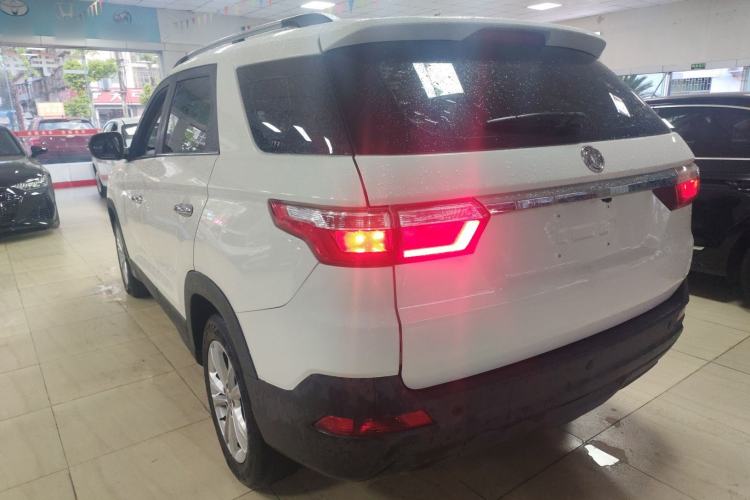 Used Dongfeng Fengon S560 2019 1.8L CVT Elite Model Exterior 2