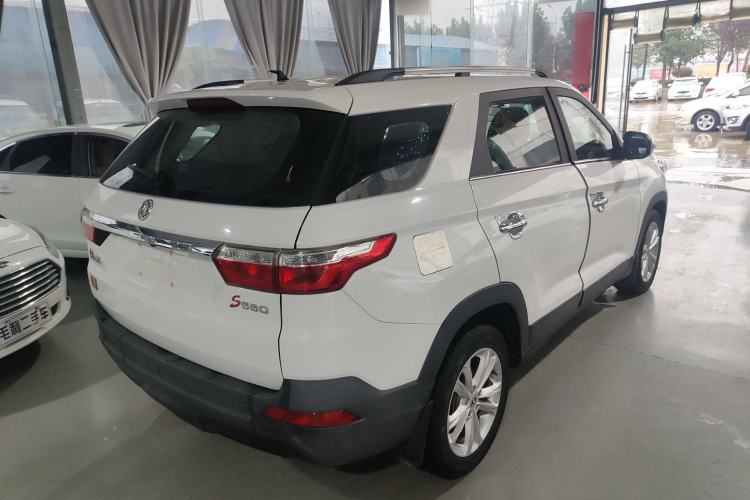 Used Dongfeng Fengon S560 2019 1.8L CVT Elite Model Exterior 3