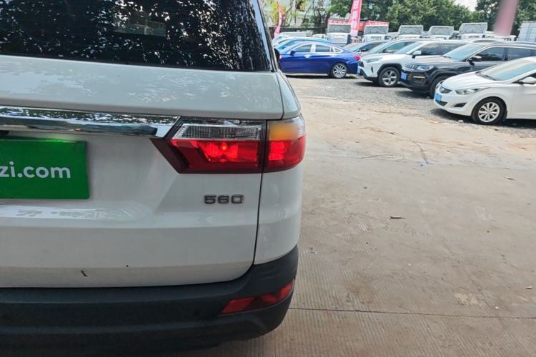 Used Dongfeng Fengon S560 2019 1.8L Manual Urban Model Exterior 3