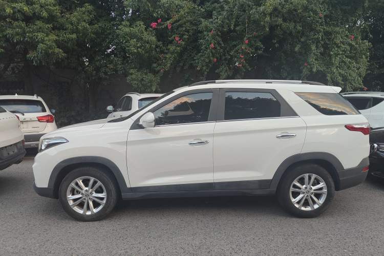 Used Dongfeng Fengon S560 2019 1.8L CVT Elite Model Exterior 3