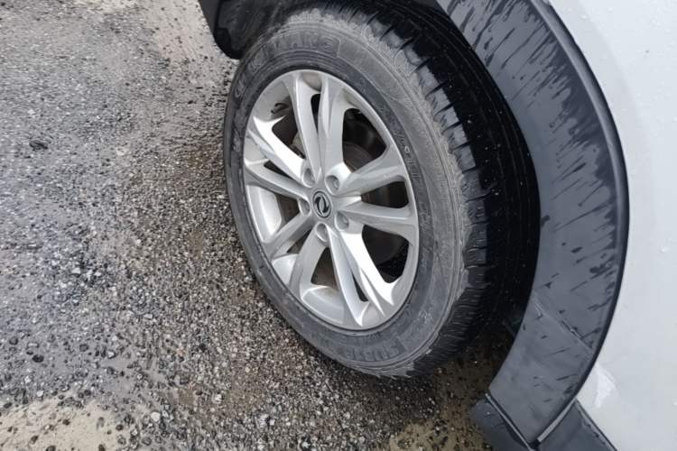 Used Dongfeng Fengon S560 2019 1.8L CVT Elite Model Exterior 5