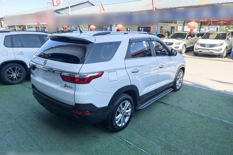 Used Dongfeng Fengon S560 2019 1.8L CVT Elite Model Exterior 5