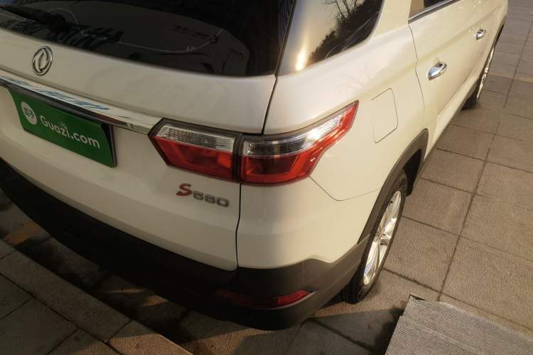 Used Dongfeng Fengon S560 2019 1.8L CVT Elite Model Exterior 6