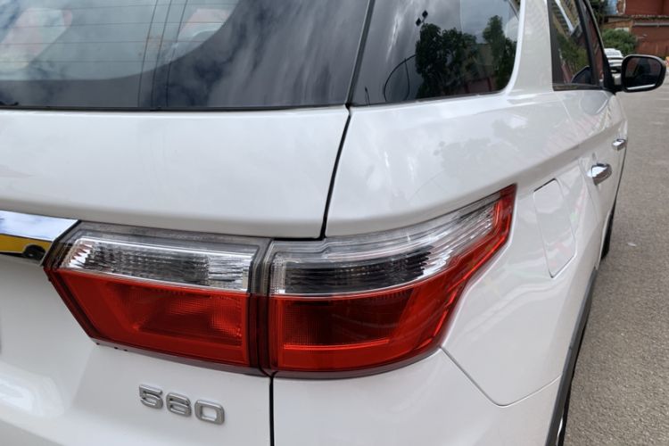 Used Dongfeng Fengon S560 2019 1.8L Manual Urban Model Exterior 8