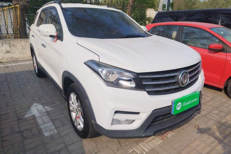 Used Dongfeng Fengon S560 2019 1.8L Manual Urban Model Front Right 45 Deg