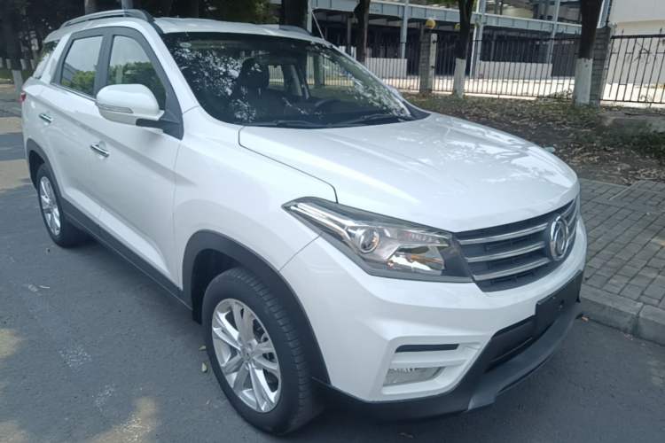 Used Dongfeng Fengon S560 2019 1.8L Manual Urban Model Front Right 45 Deg