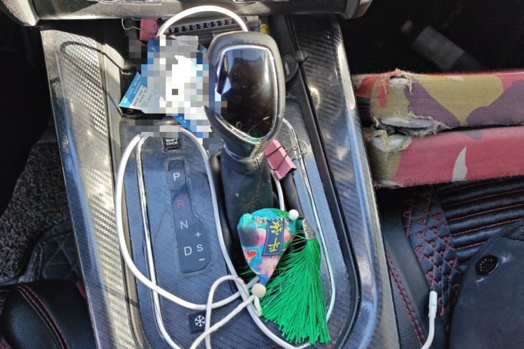 Used Dongfeng Fengon S560 2019 1.8L CVT Elite Model Gear Lever