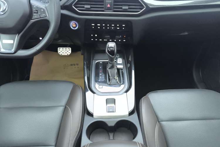 Used Dongfeng Fengon S560 2019 1.8L CVT Comfort Edition Gear Lever