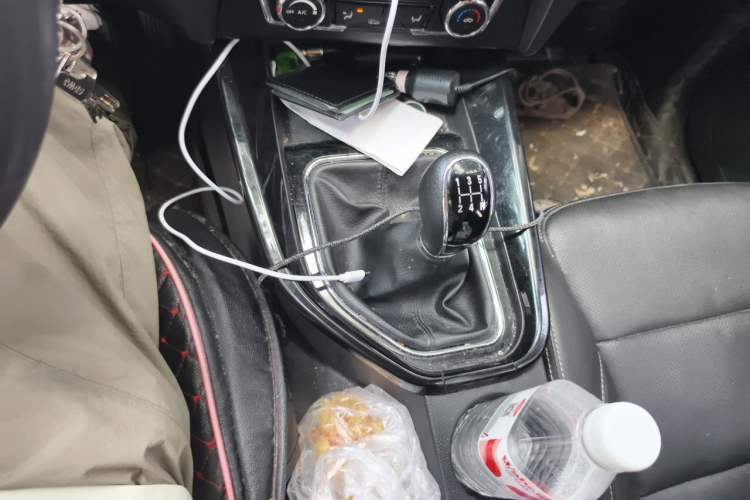 Used Dongfeng Fengon S560 2019 1.8L Manual Urban Model Gear Lever