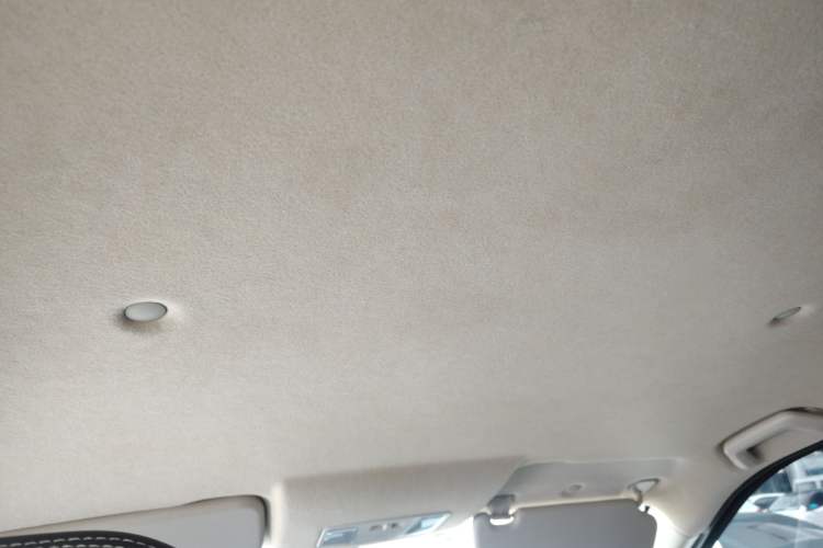 Used Dongfeng Fengon S560 2019 1.8L CVT Elite Model Headliner
