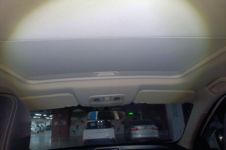 Used Dongfeng Fengon S560 2019 1.8L CVT Elite Model Headliner