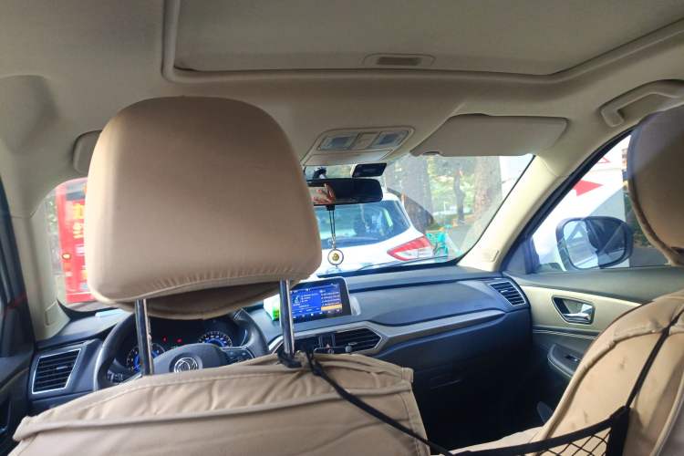 Used Dongfeng Fengon S560 2019 1.8L CVT Elite Model Headliner