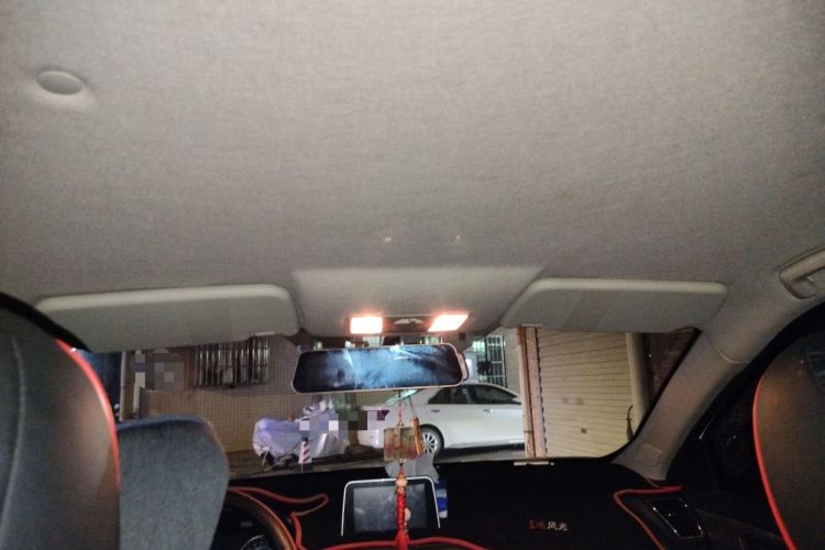 Used Dongfeng Fengon S560 2019 1.8L CVT Elite Model Headliner