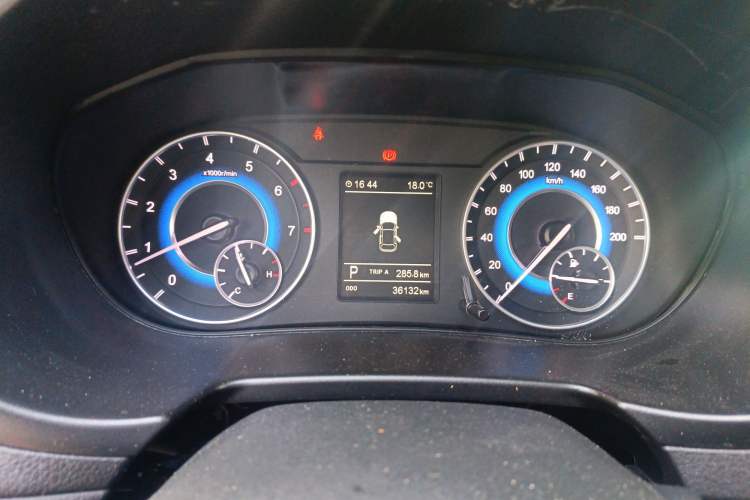 Used Dongfeng Fengon S560 2019 1.8L CVT Elite Model Instrument Cluster