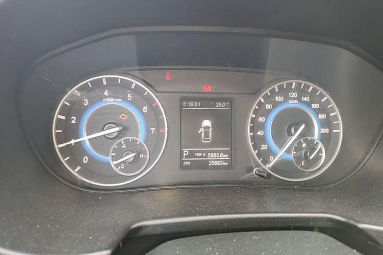 Used Dongfeng Fengon S560 2019 1.8L CVT Elite Model Instrument Cluster