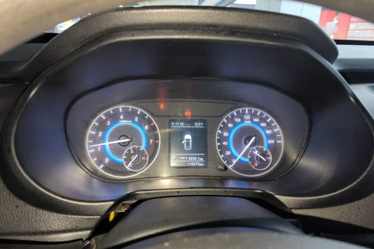 Used Dongfeng Fengon S560 2019 1.8L CVT Elite Model Instrument Cluster