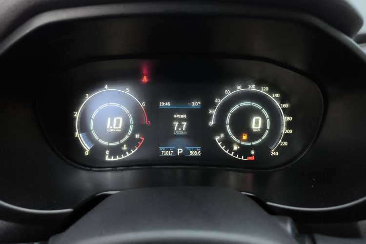 Used Dongfeng Fengon S560 2019 1.8L CVT Comfort Edition Instrument Cluster