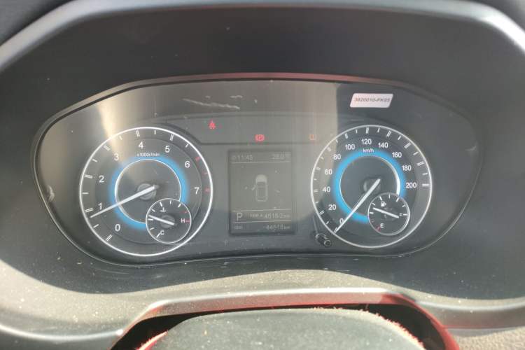 Used Dongfeng Fengon S560 2019 1.8L CVT Elite Model Instrument Cluster