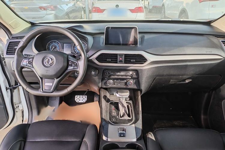 Used Dongfeng Fengon S560 2019 1.8L CVT Elite Model Interior 1