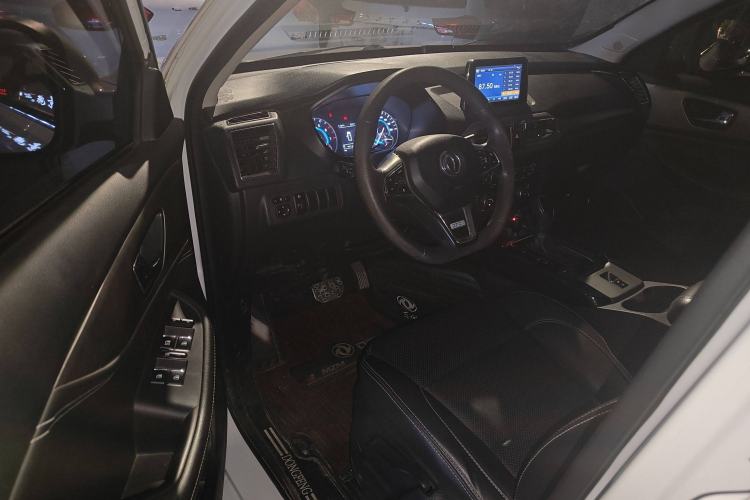 Used Dongfeng Fengon S560 2019 1.8L CVT Elite Model Interior 1