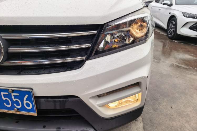 Used Dongfeng Fengon S560 2019 1.8L CVT Elite Model Left Front Headlight