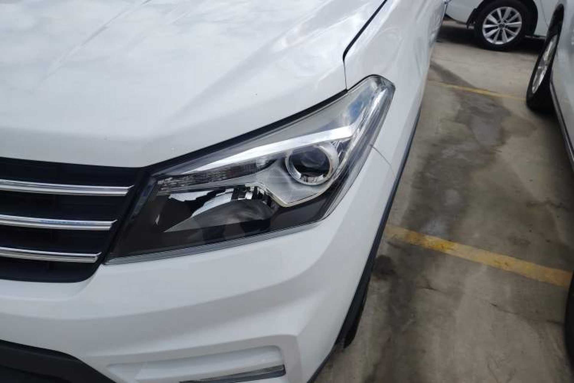 Used Dongfeng Fengon S560 2019 1.8L CVT Elite Model Left Front Headlight