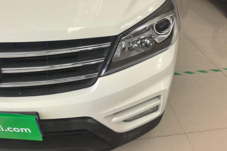 Used Dongfeng Fengon S560 2019 1.8L CVT Elite Model Left Front Headlight