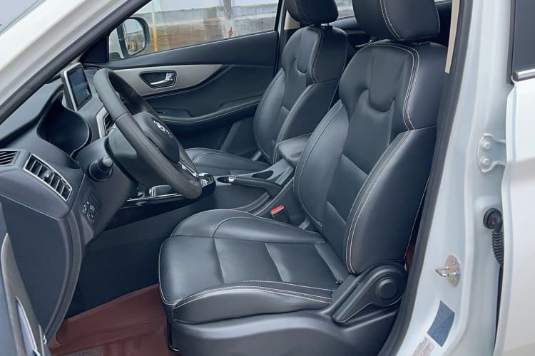Used Dongfeng Fengon S560 2019 1.8L Manual Urban Model Left Front Seat