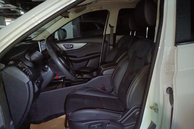 Used Dongfeng Fengon S560 2019 1.8L CVT Elite Model Left Front Seat