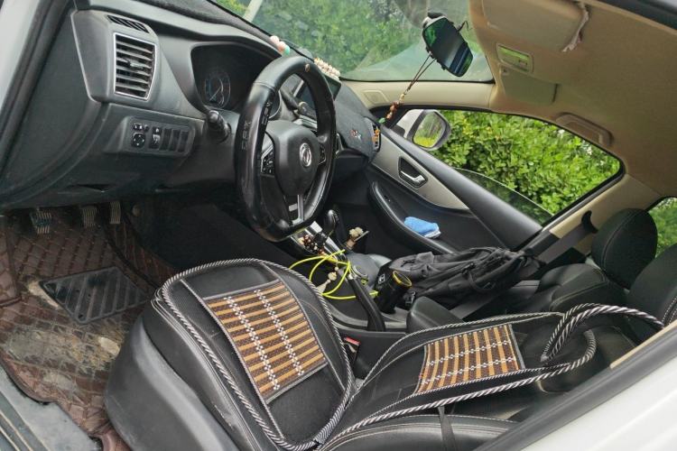 Used Dongfeng Fengon S560 2019 1.8L Manual Urban Model Left Front Seat