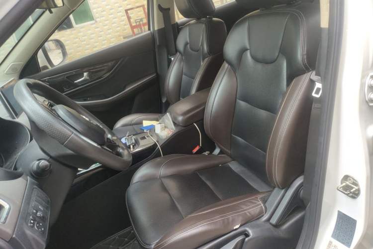Used Dongfeng Fengon S560 2019 1.8L CVT Comfort Edition Left Front Seat