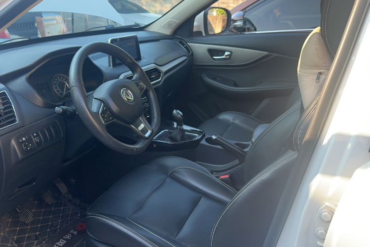 Used Dongfeng Fengon S560 2019 1.8L Manual Urban Model Left Front Seat