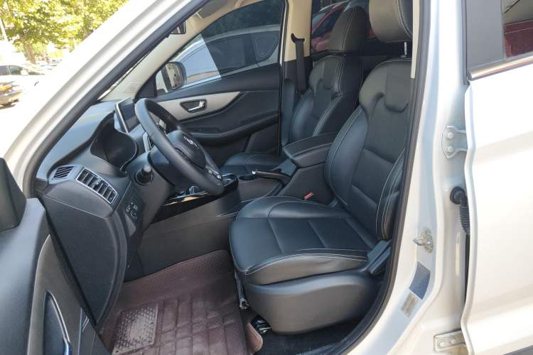 Used Dongfeng Fengon S560 2019 1.8L Manual Urban Model Left Front Seat