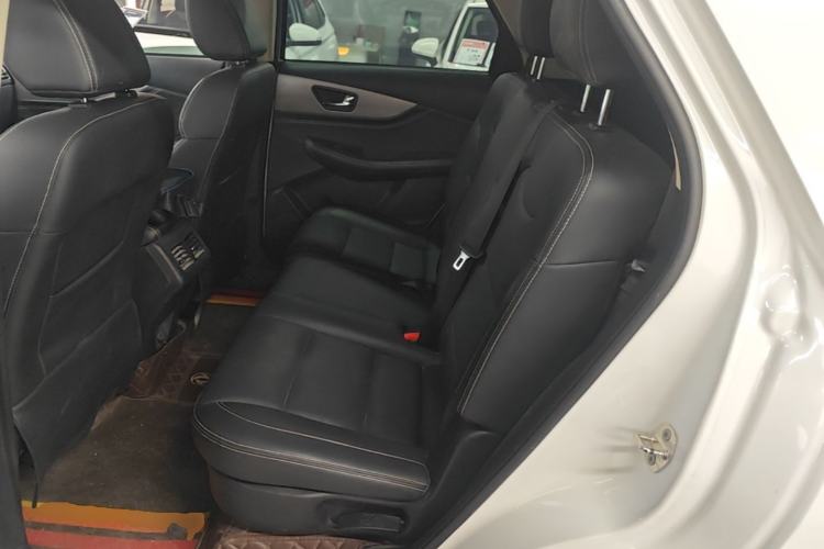Used Dongfeng Fengon S560 2019 1.8L Manual Urban Model Left Rear Seat