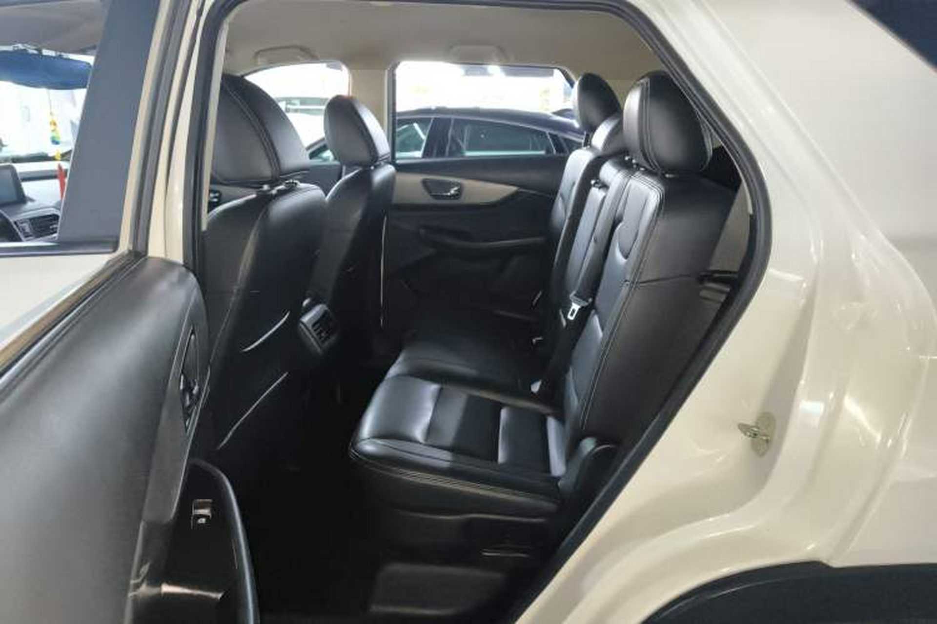 Used Dongfeng Fengon S560 2019 1.8L CVT Elite Model Left Rear Seat