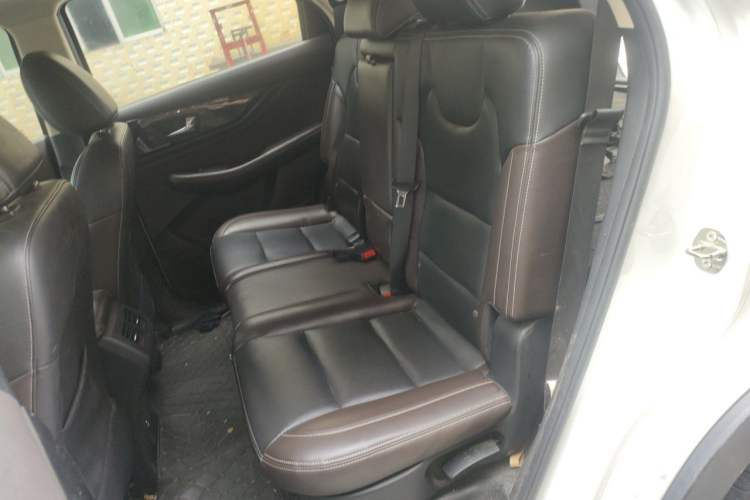 Used Dongfeng Fengon S560 2019 1.8L CVT Comfort Edition Left Rear Seat
