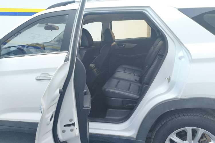 Used Dongfeng Fengon S560 2019 1.8L Manual Urban Model Left Rear Seat
