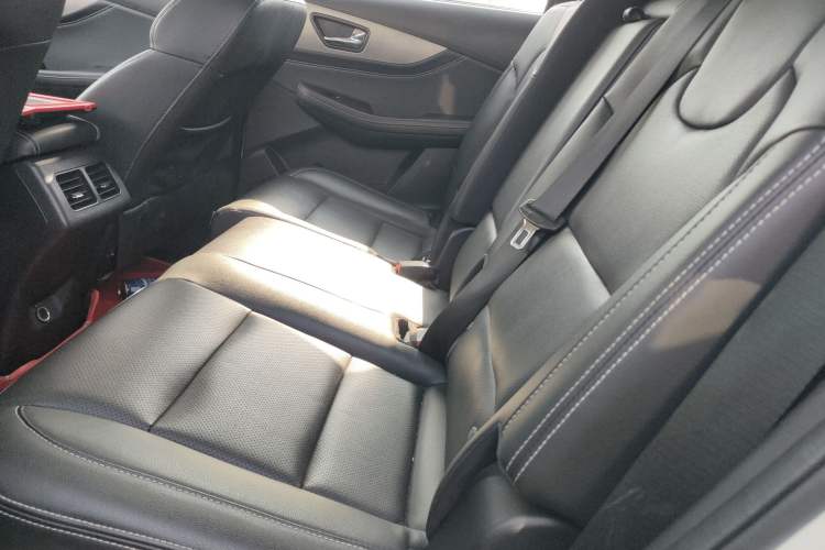 Used Dongfeng Fengon S560 2019 1.8L CVT Elite Model Left Rear Seat