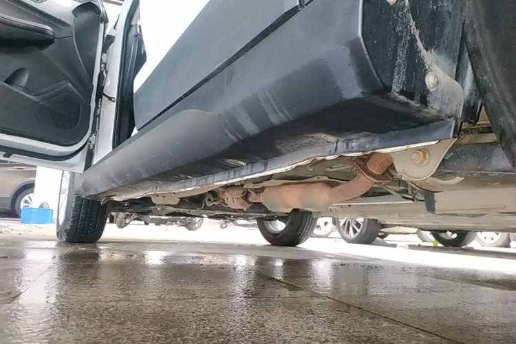 Used Dongfeng Fengon S560 2019 1.8L Manual Urban Model Left Side Sill