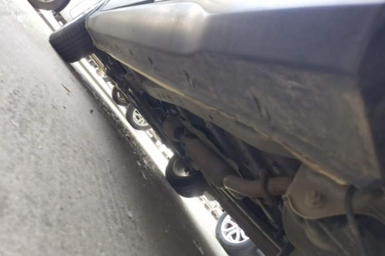 Used Dongfeng Fengon S560 2019 1.8L CVT Elite Model Left Side Sill