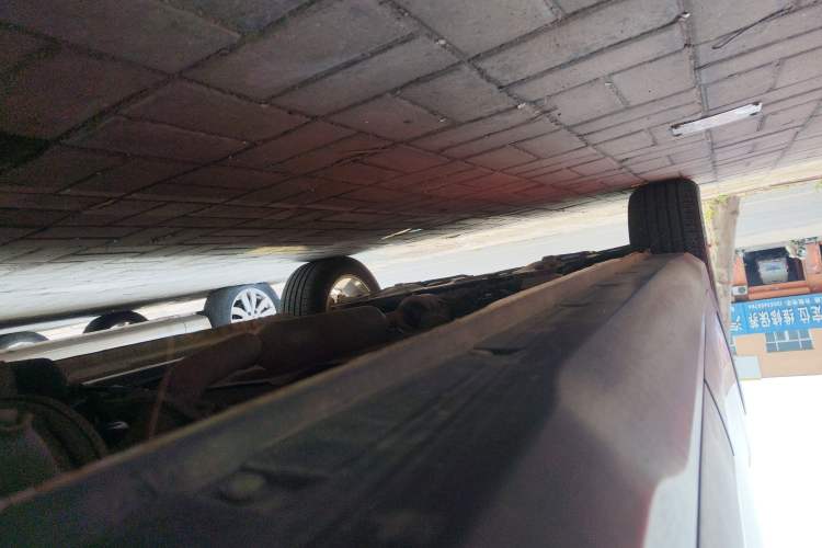 Used Dongfeng Fengon S560 2019 1.8L Manual Urban Model Left Side Sill